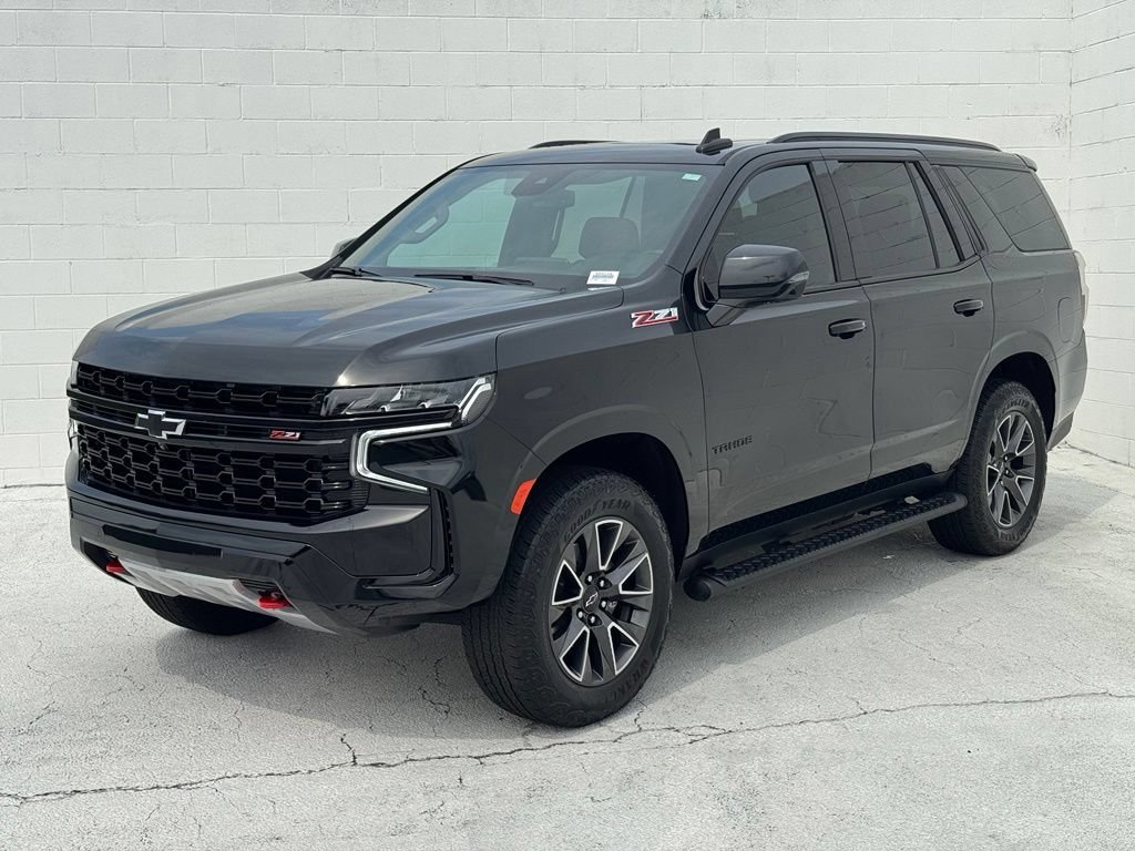 Used 2023 Black Chevrolet Z71 image 11