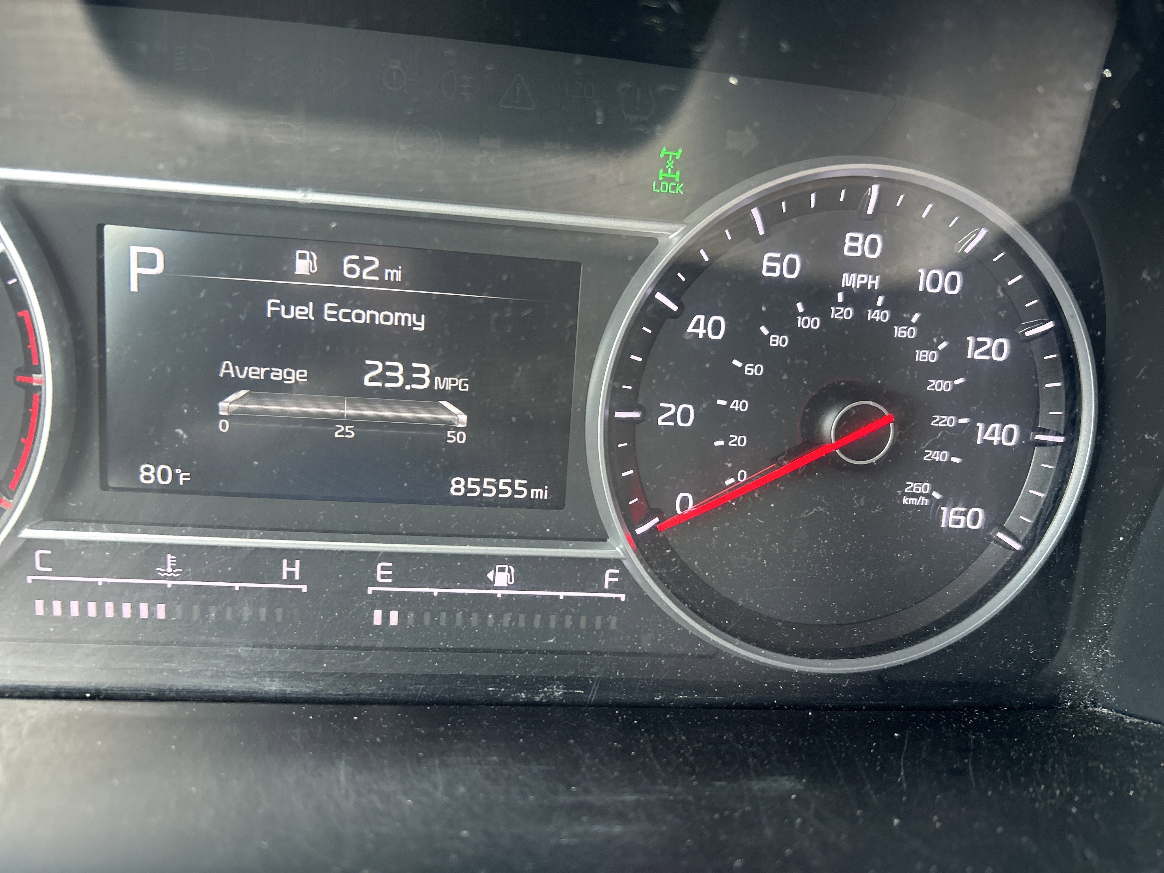 2022 Kia Sorento LX - Photo 17