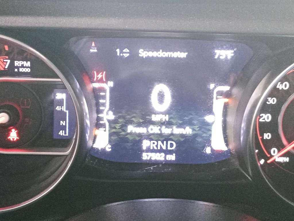 Used 2020 Gray Jeep Mojave image 16