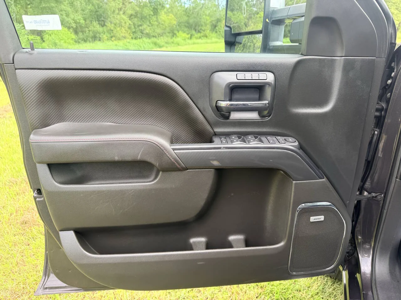 Used 2015 Gray GMC SLT 4x4 4dr Crew Cab 5.8 ft. SB image 28