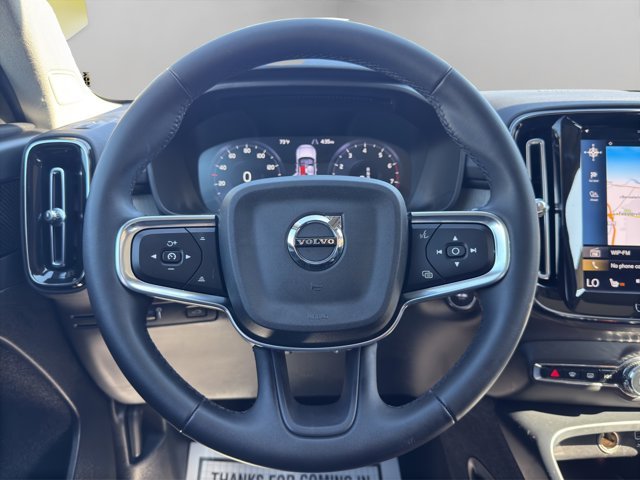 Used 2022 Black Volvo Inscription image 10
