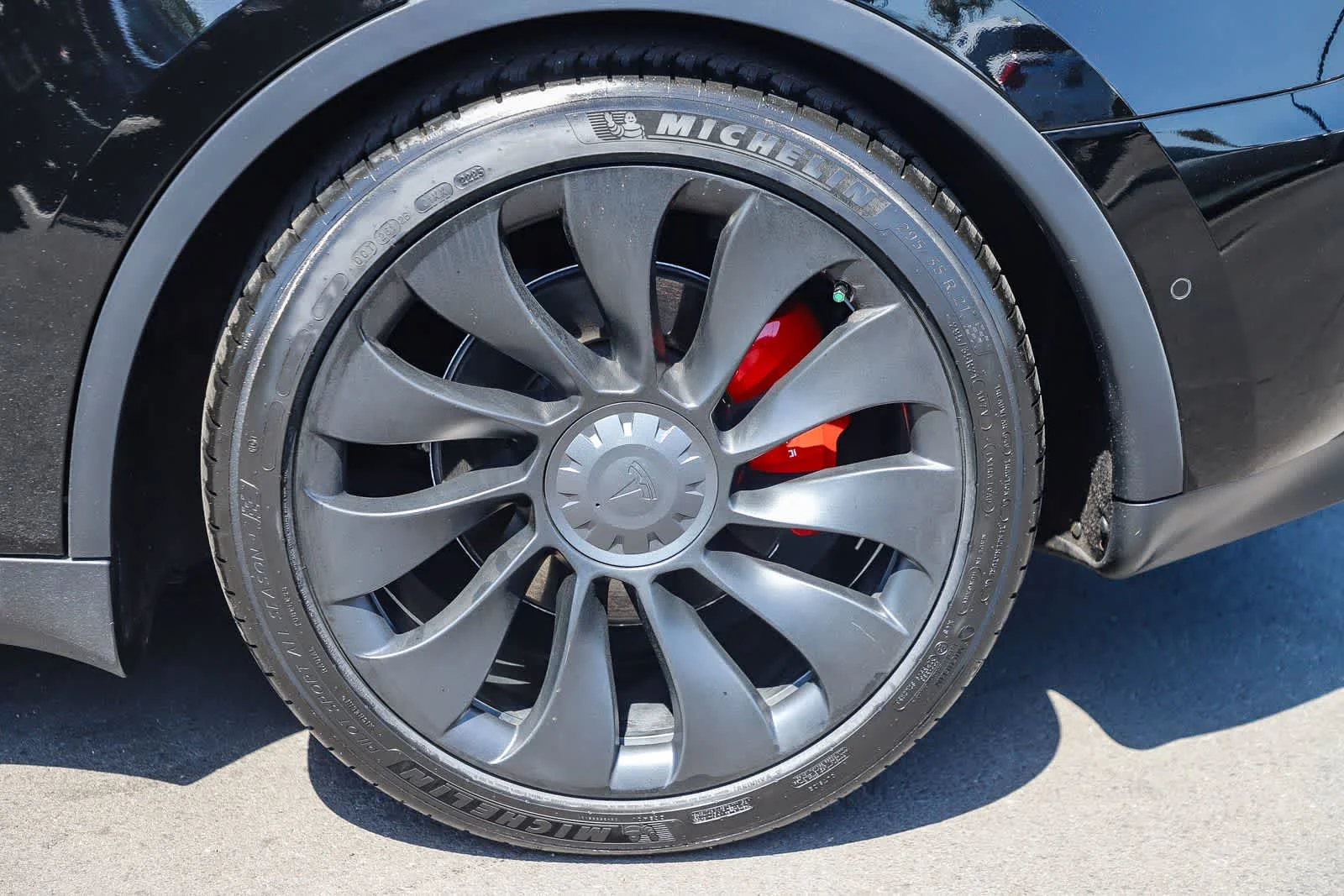 Used 2021 White Tesla Performance image 10