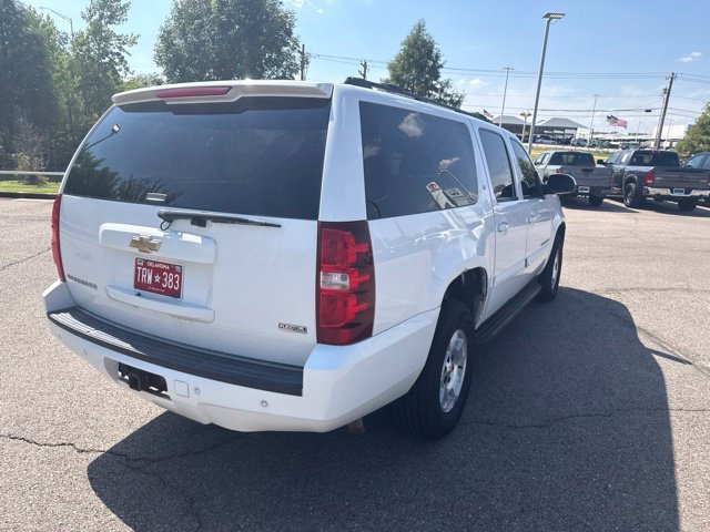 Used 2009 White Chevrolet LT image 5