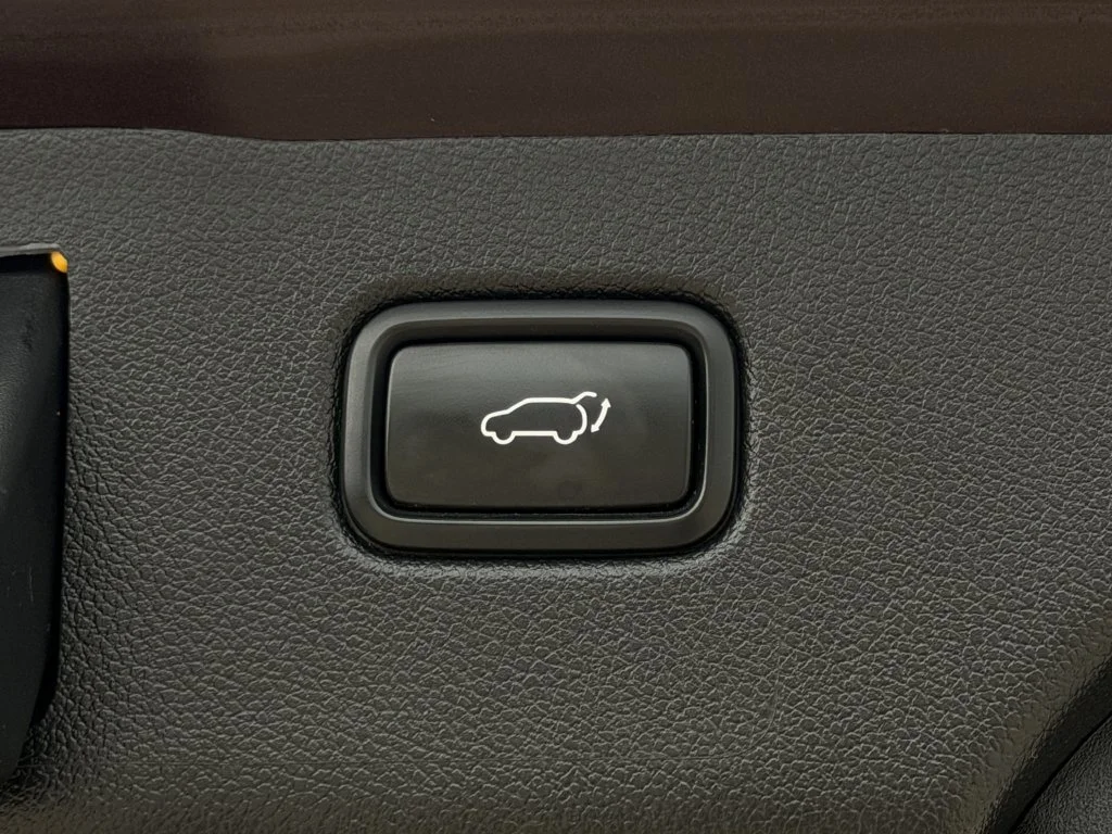 Used 2020 Purple Kia EX image 30