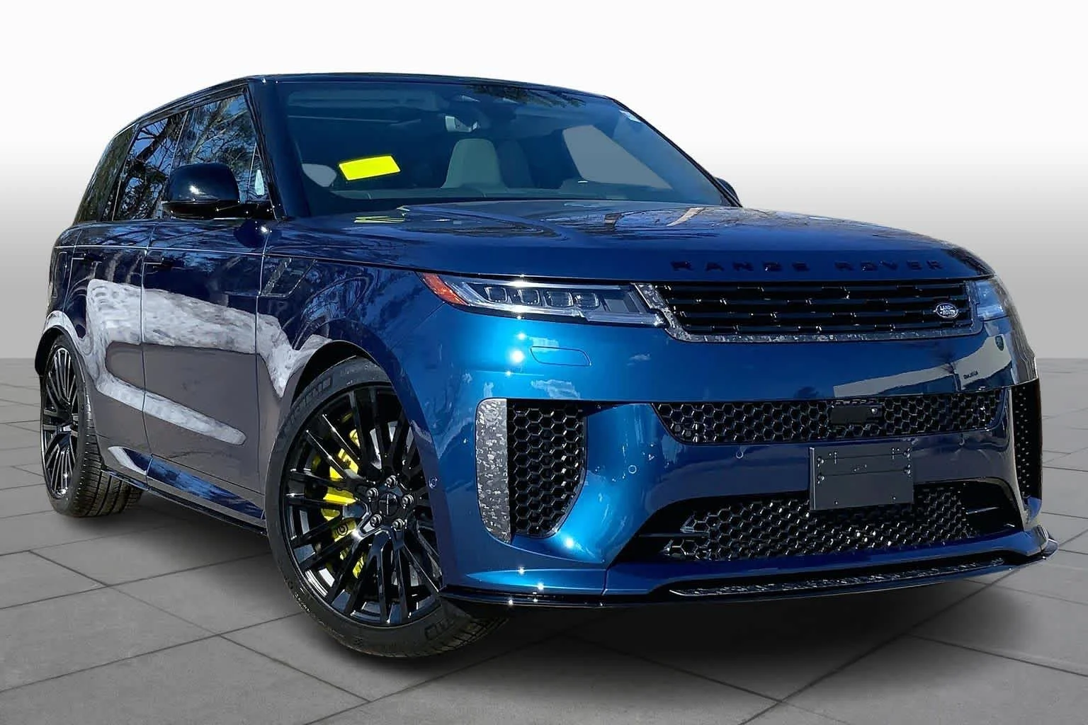 2026 Land Rover Range Rover Sport SV - Photo 17