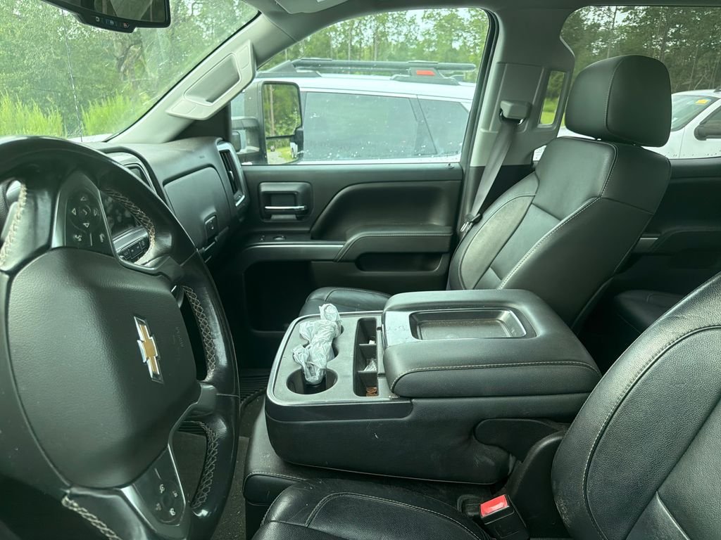 Used 2015 Gray Chevrolet LT image 12