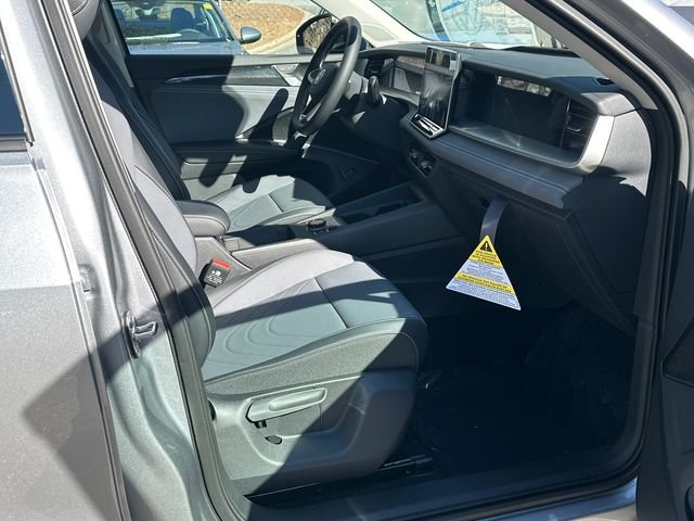 New 2026 Silver Volkswagen 2.0T SE image 13