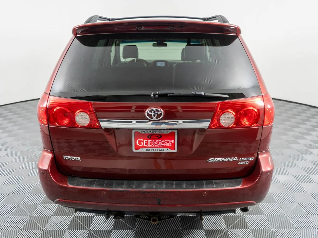 Used 2008 Red Toyota Limited image 5