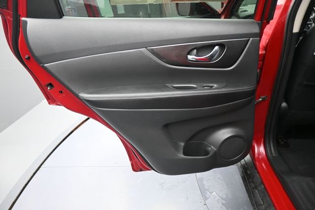 Used 2017 Red Nissan SV image 68