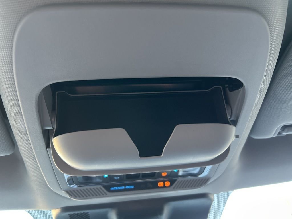 New 2026 Avalanche Ford Lariat image 39