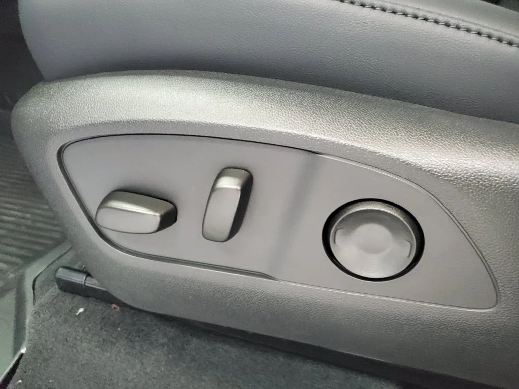 2026 GMC Acadia Elevation - Photo 6