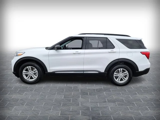 Used 2024 White Ford XLT image 4