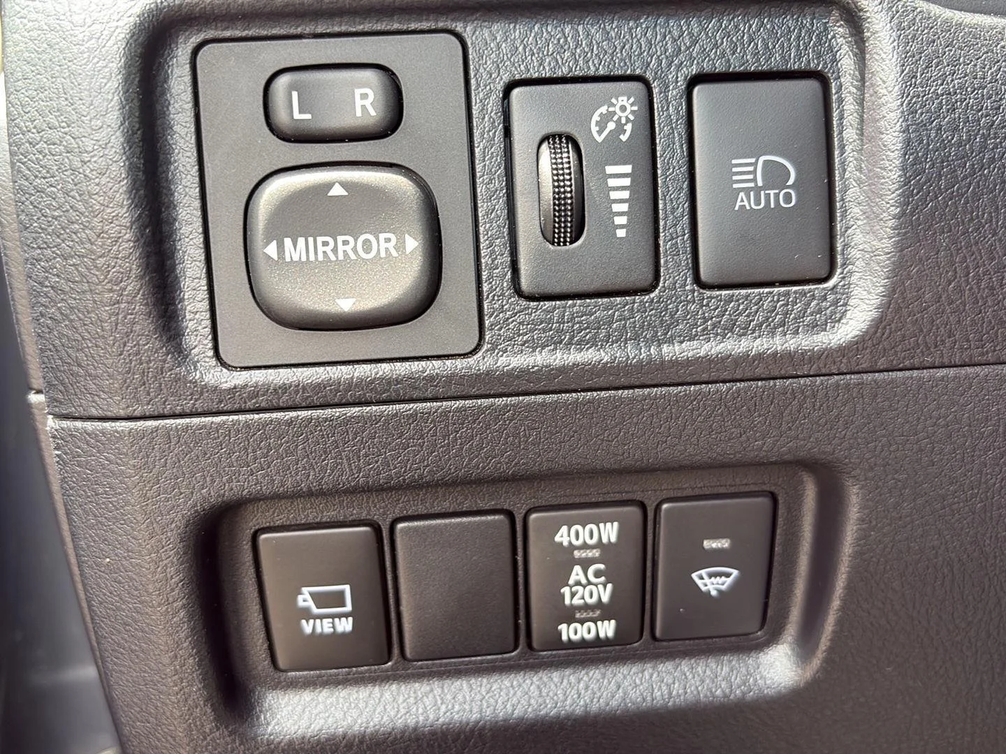 Used 2024 Underground Toyota SR5 Premium image 24