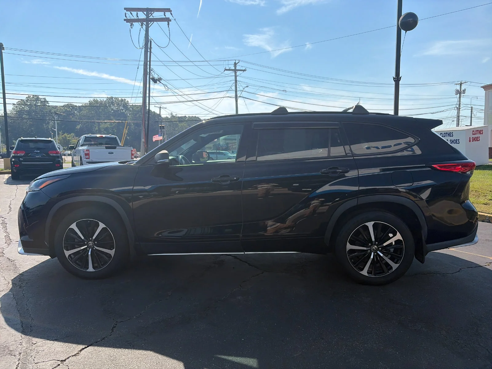 Used 2021 Midnight Black Metallic Toyota XSE image 2