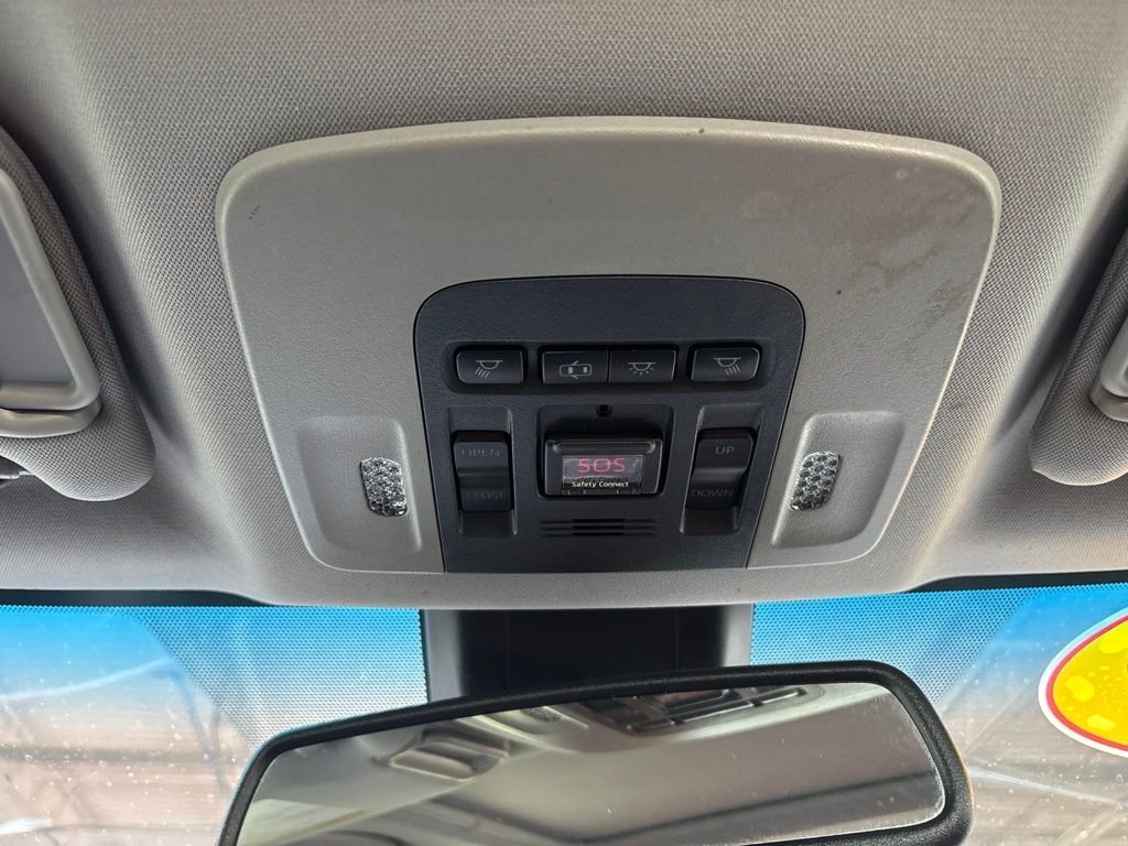 Used 2019 Black Toyota SE image 26