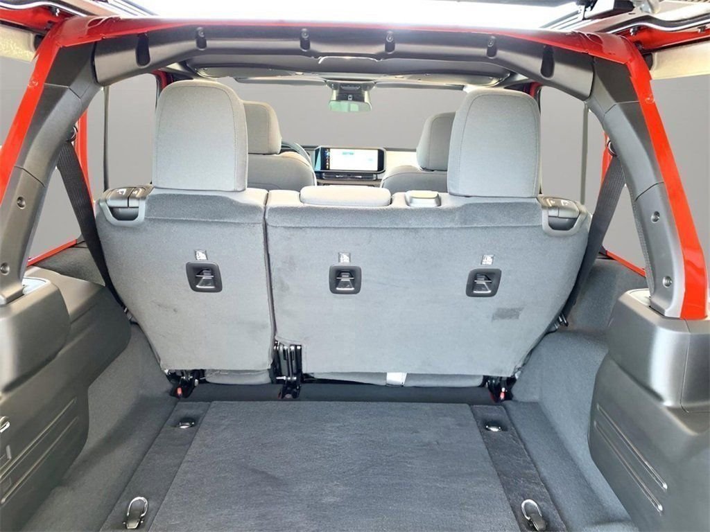 2026 Jeep Wrangler 4-Door Willys - Photo 22