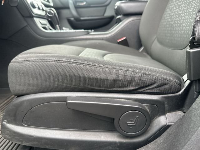 Used 2016 White GMC SLE-1 image 16