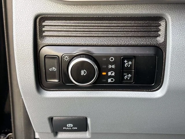 2024 Ford F-350 Super Duty XLT - Photo 16