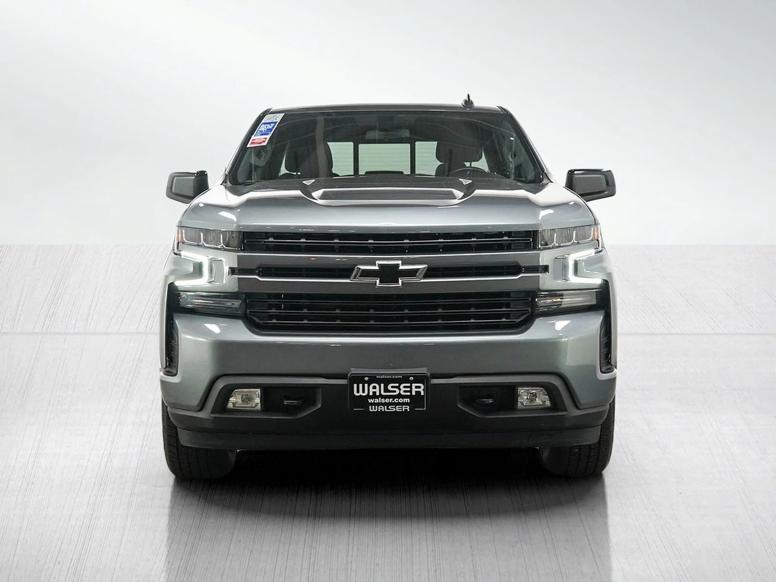 Used 2019 Satin Steel Metallic Chevrolet RST image 8