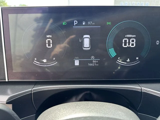Used 2025 Gray Hyundai SE image 12