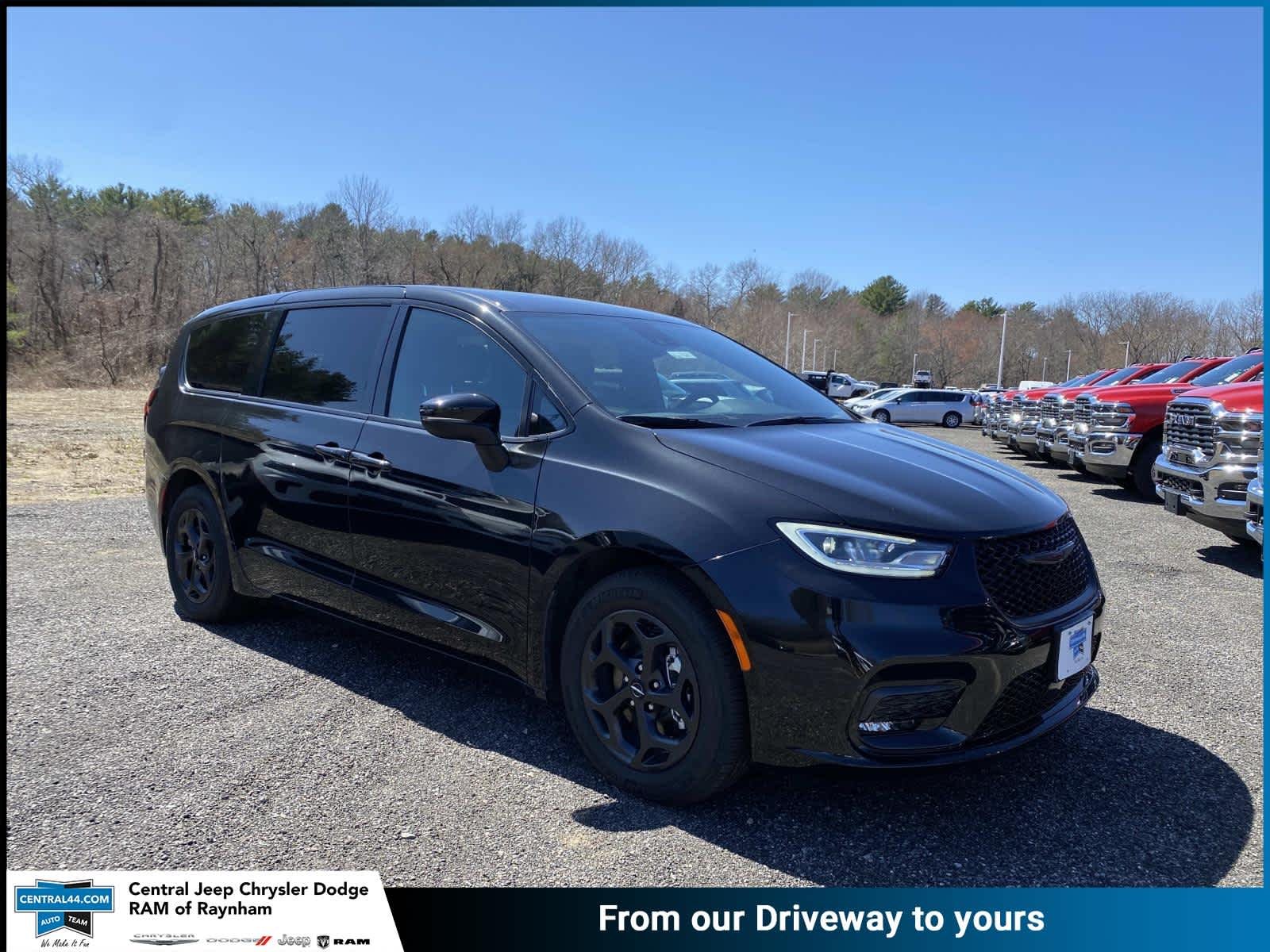 2023 Chrysler Pacifica Hybrid