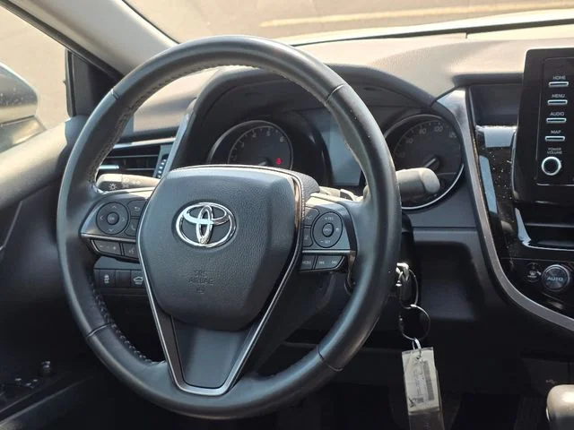 2024 Toyota Camry SE - Photo 17