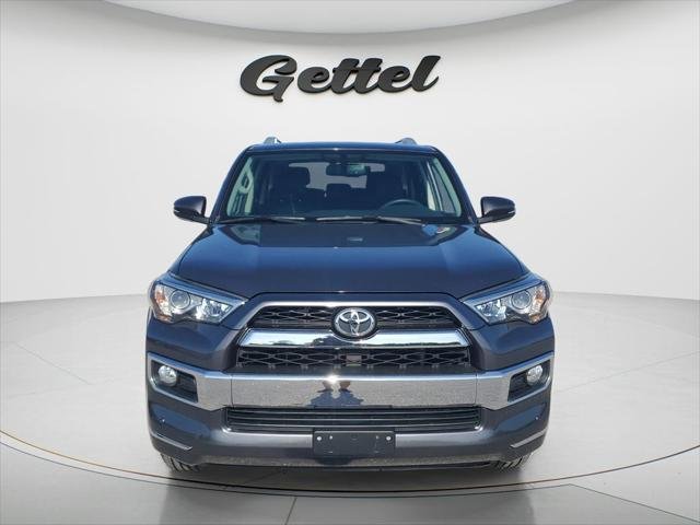 Certified Used 2019 MAGNETIC GRAY MET. Toyota  image 2