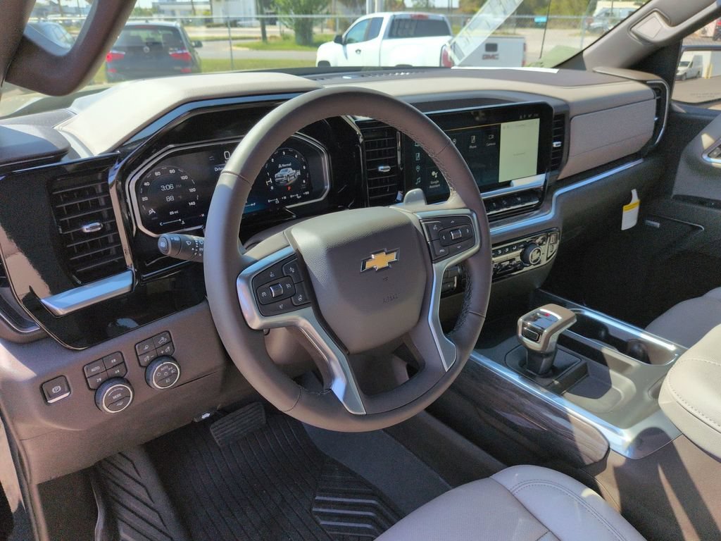 2026 Chevrolet Silverado 1500 LTZ - Photo 33