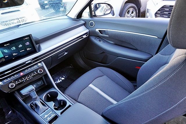 Used 2026 Gray Hyundai SE image 19