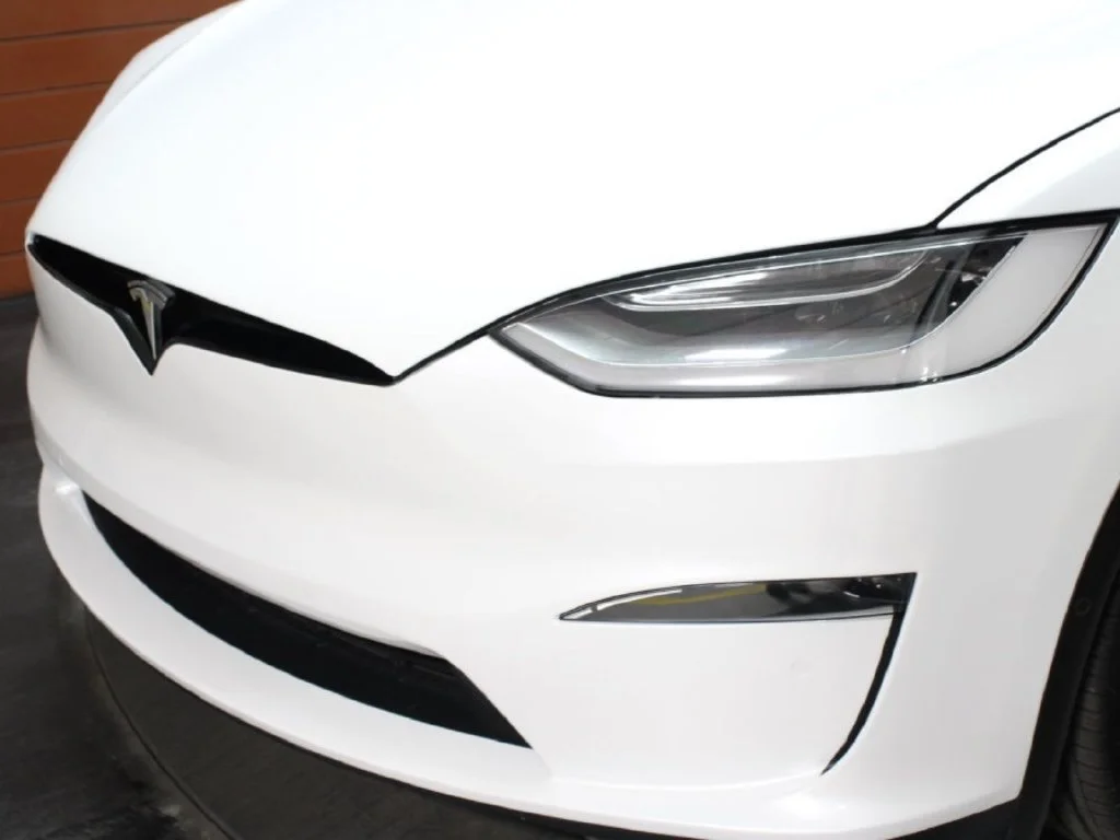 Used 2023 Pearl White Multi-Coat Tesla 7 Seater AWD image 30