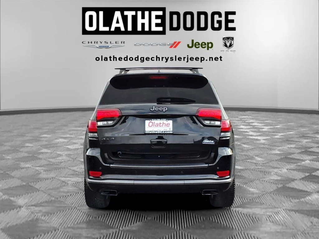 Certified Used 2021 Black Jeep Overland image 29
