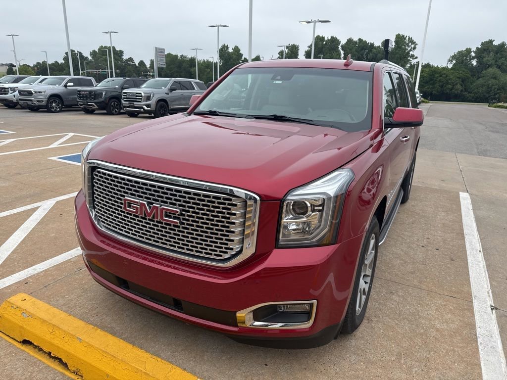 2015 GMC Yukon Denali 2WD's photo