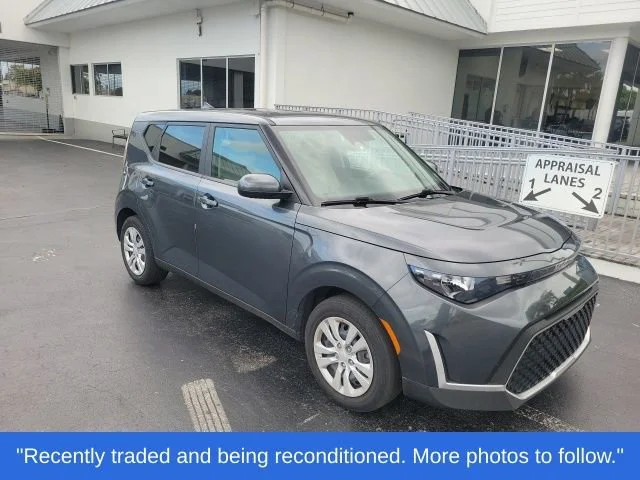2023 Kia Soul 2.0L LX IVT's photo