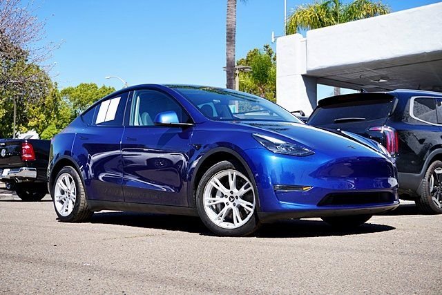 2023 Tesla Model Y Long Range