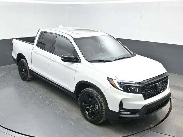 New 2026 Platinum White Pearl Honda Black Edition image 16