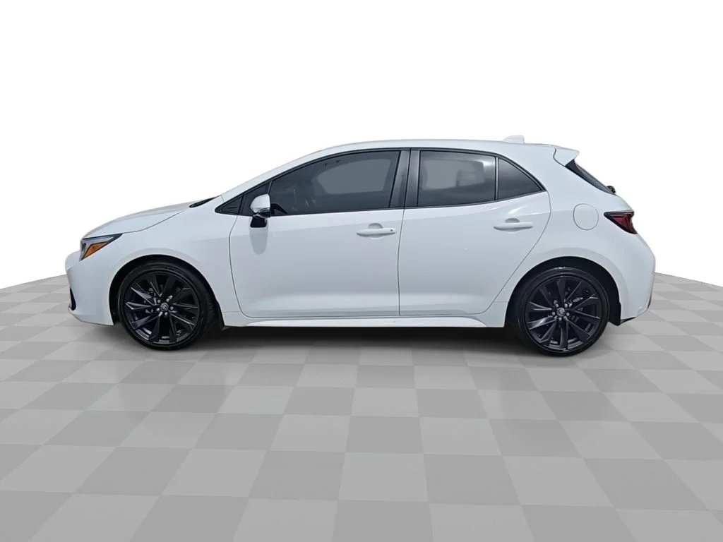 Certified Used 2025 White Toyota XSE image 5