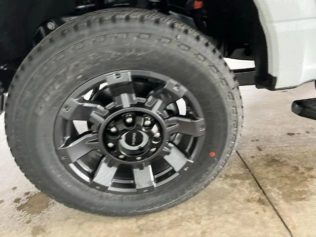 New 2026 Oxford White Ford F-250® XL image 58