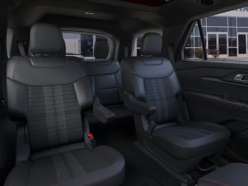 New 2026 Rapid Red Metallic Tinted Clearcoat Ford ST-Line image 11