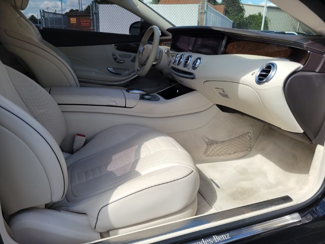 Used 2015 Black Mercedes-Benz S 550 image 12