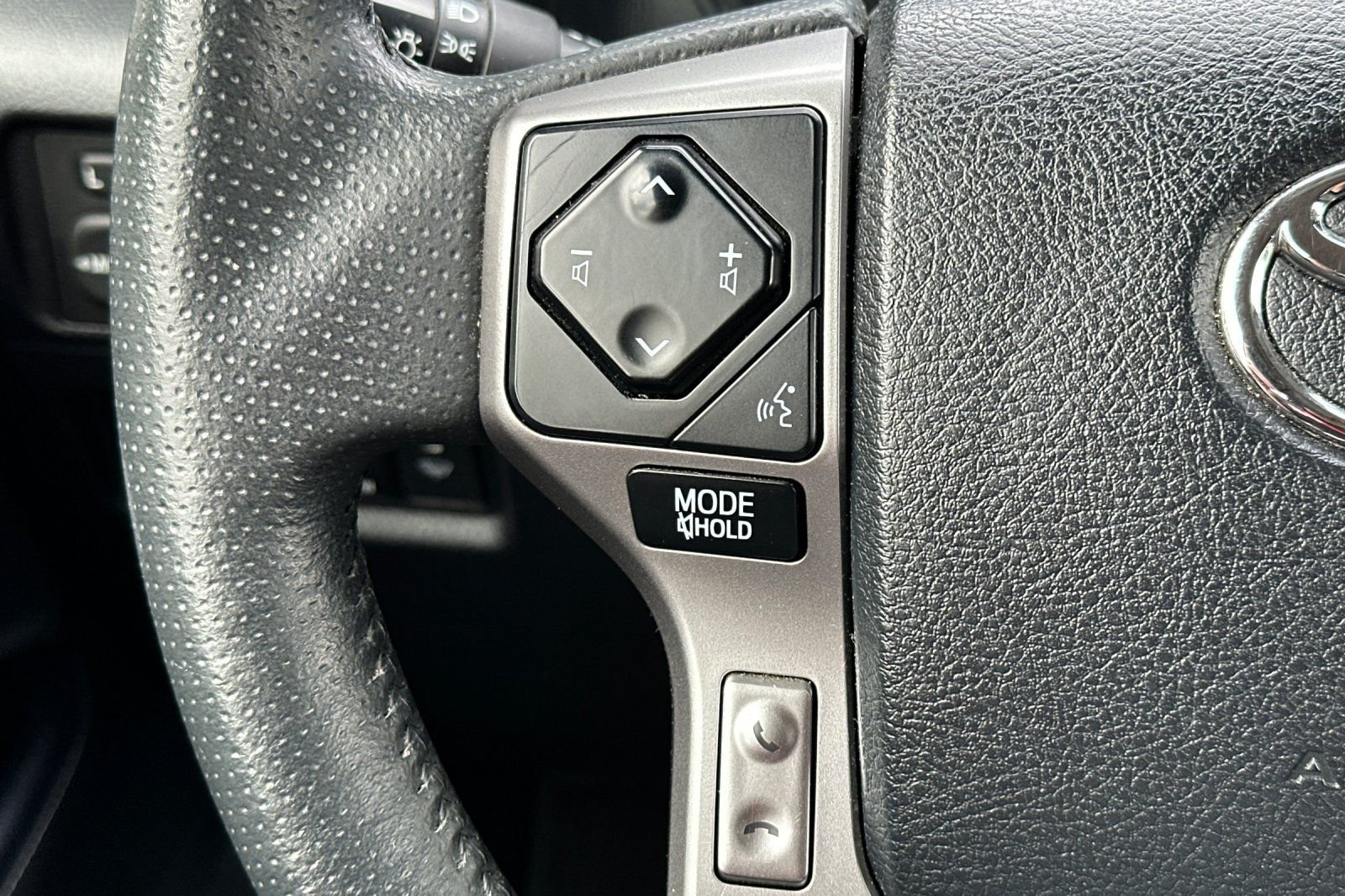 2024 Toyota 4Runner SR5 - Photo 27