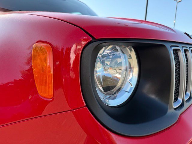 Used 2023 Colorado Red Clearcoat Jeep Upland image 10