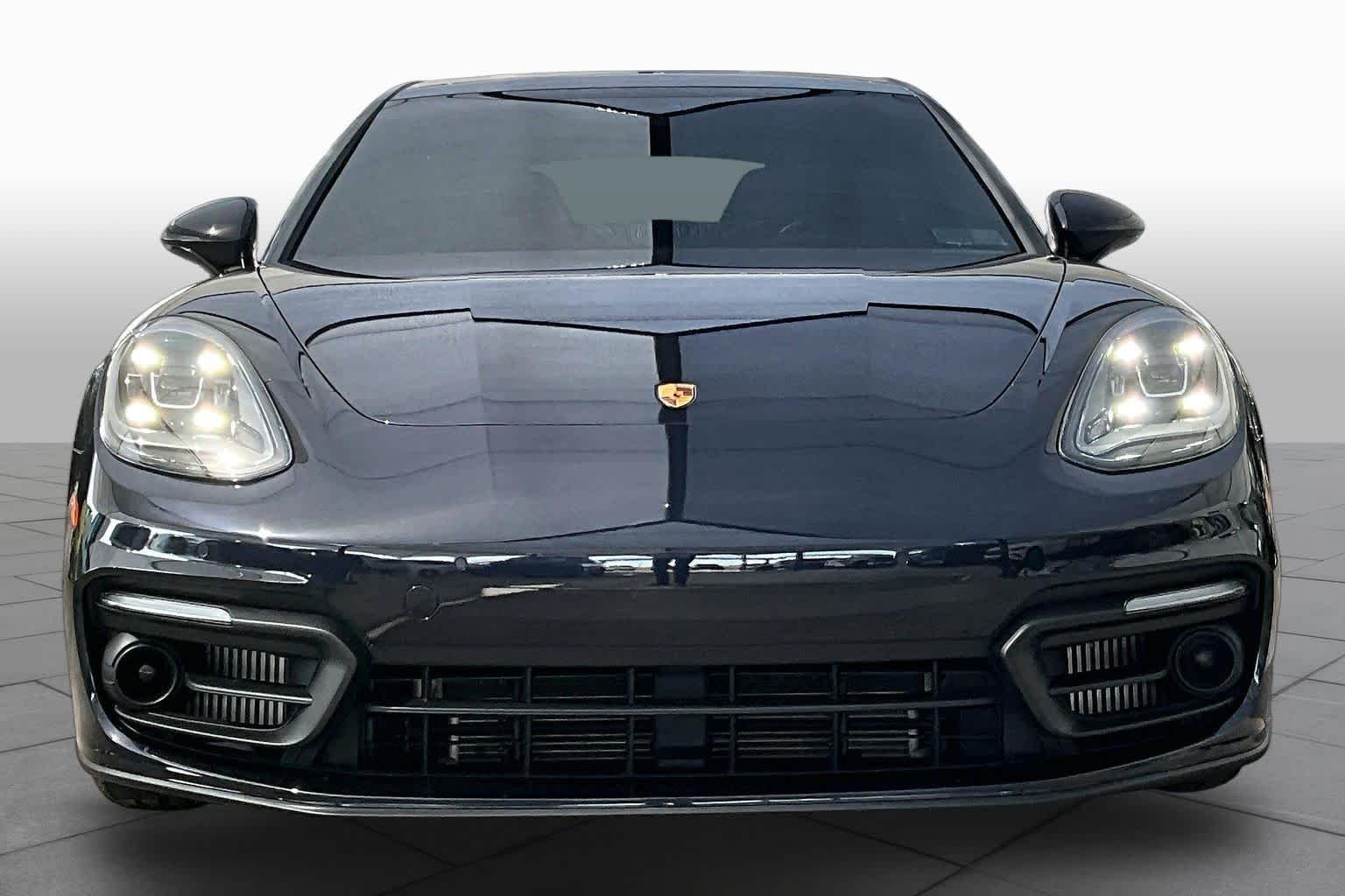 Used 2023 Black Porsche  image 4