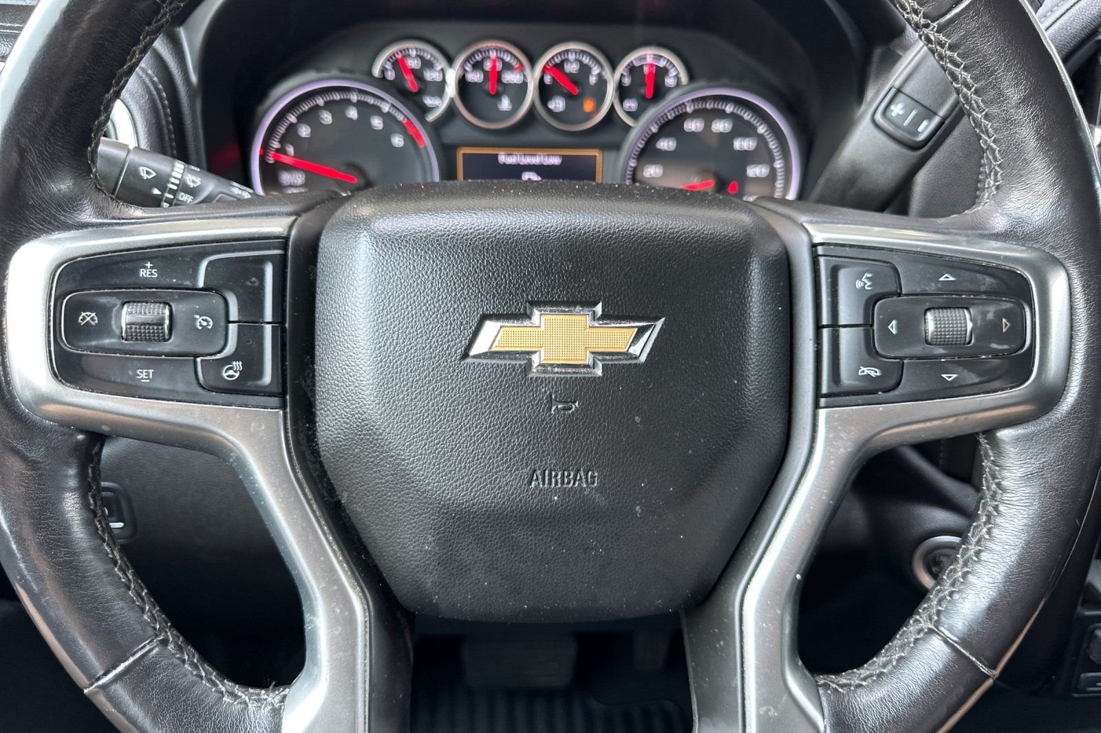 Used 2021 Gray Chevrolet LT image 21