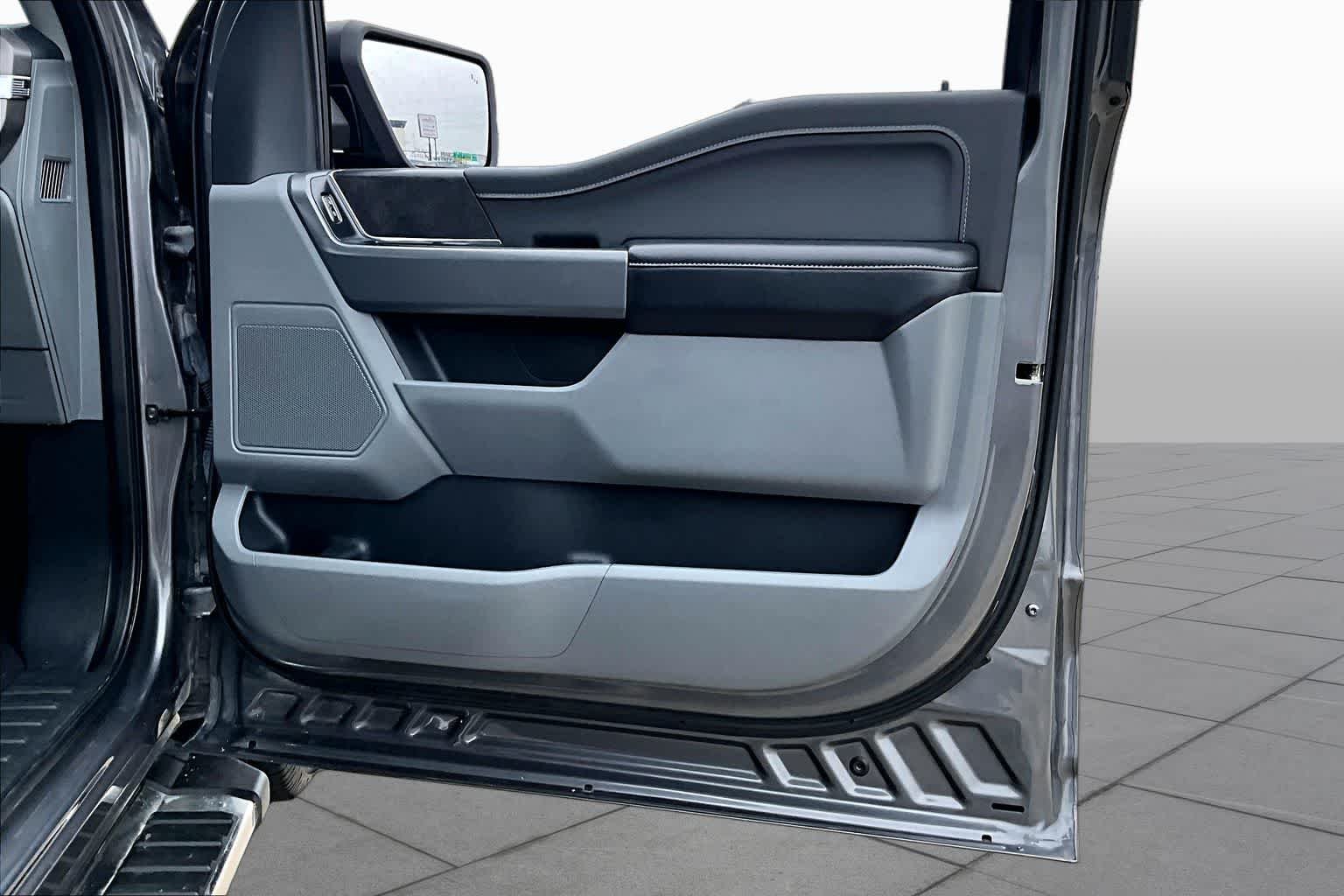 Used 2024 Carbonized Gray Ford XLT image 23