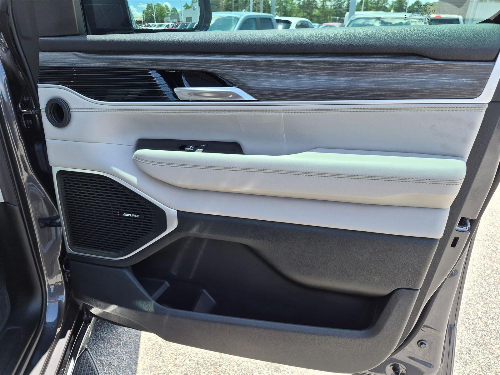 Used 2023 Baltic Gray Metallic Clearcoat Jeep Series II image 30