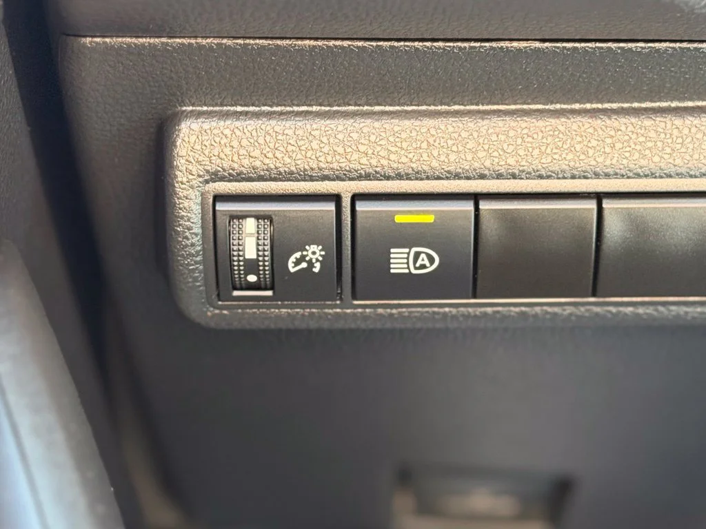 Used 2024  Toyota LE image 21