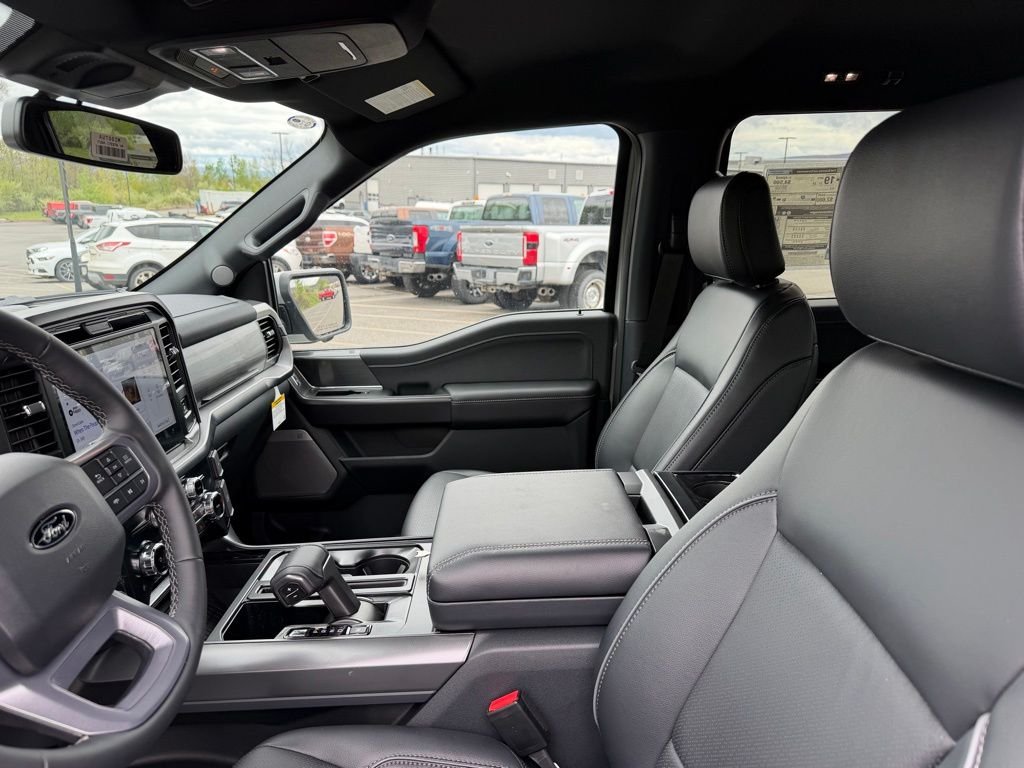 New 2026 Avalanche Ford Lariat® image 7