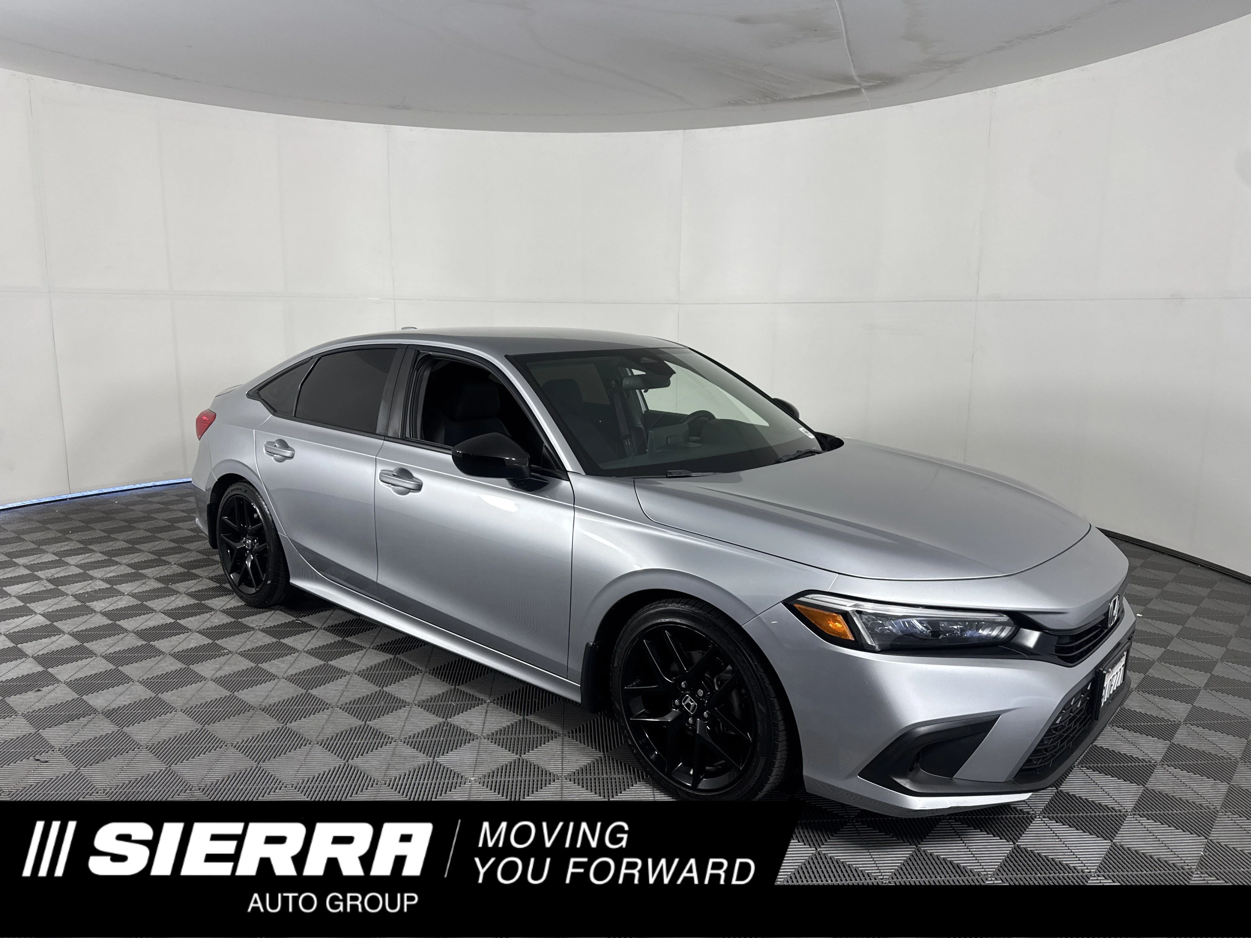 Certified Used 2024 Lunar Silver Metallic Honda 2.0L 4D SPORT image 1
