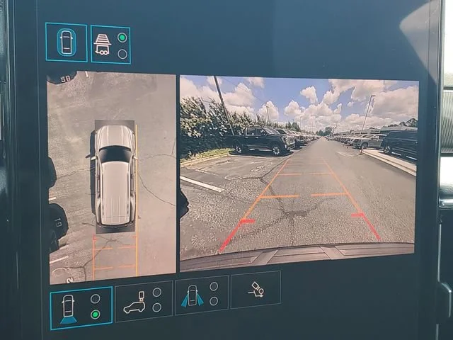 New 2026 Onyx Black GMC Elevation image 17
