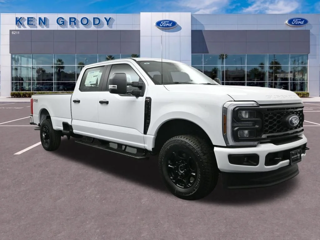 New 2026 Oxford White Ford XL image 1